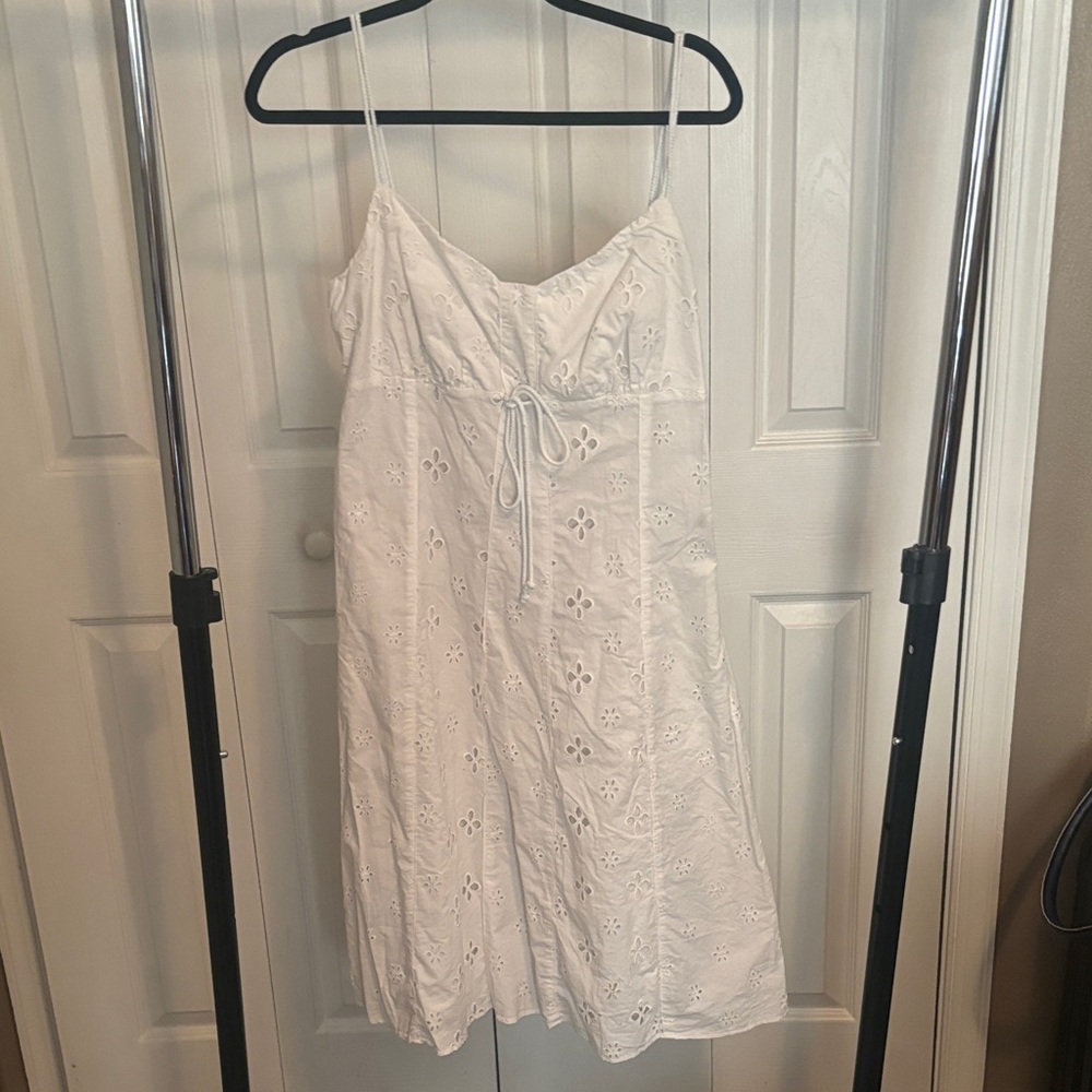Elegant White Lace Dress Loft